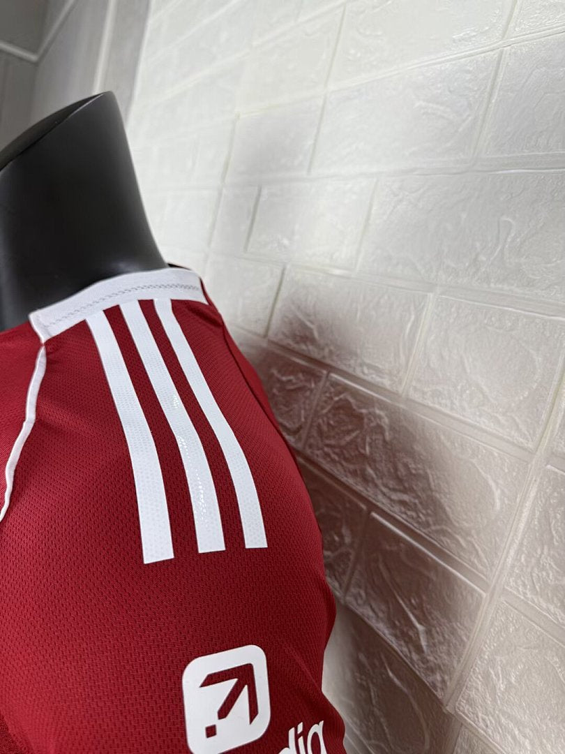 Liverpool 25/26 Home Football Shirt