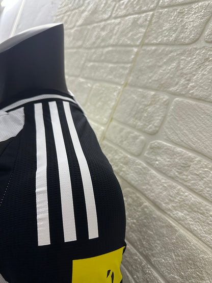 Newcastle United 24/25 Home Football Shirt
