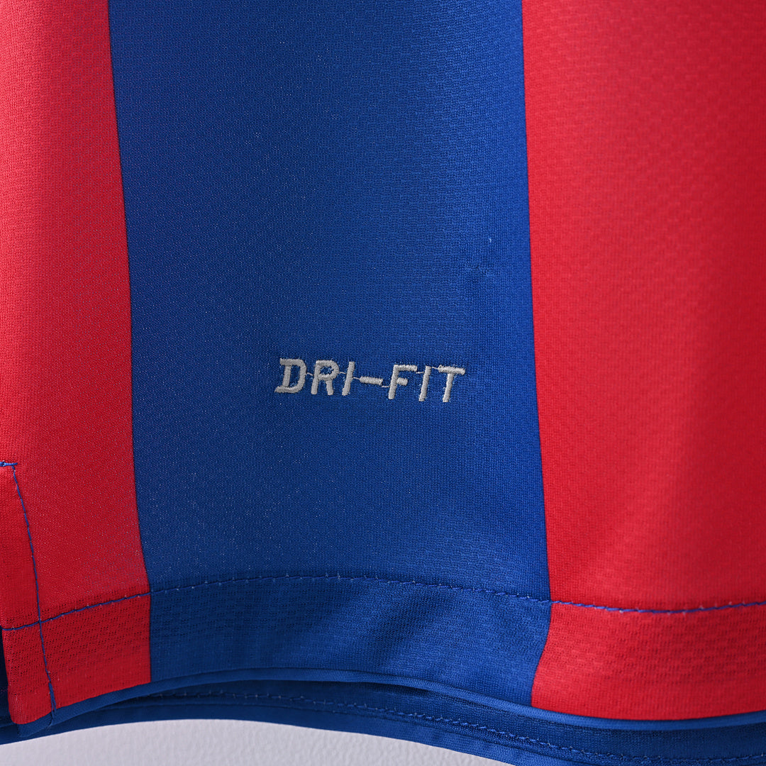 Barcelona 10/11 Home Football Shirt