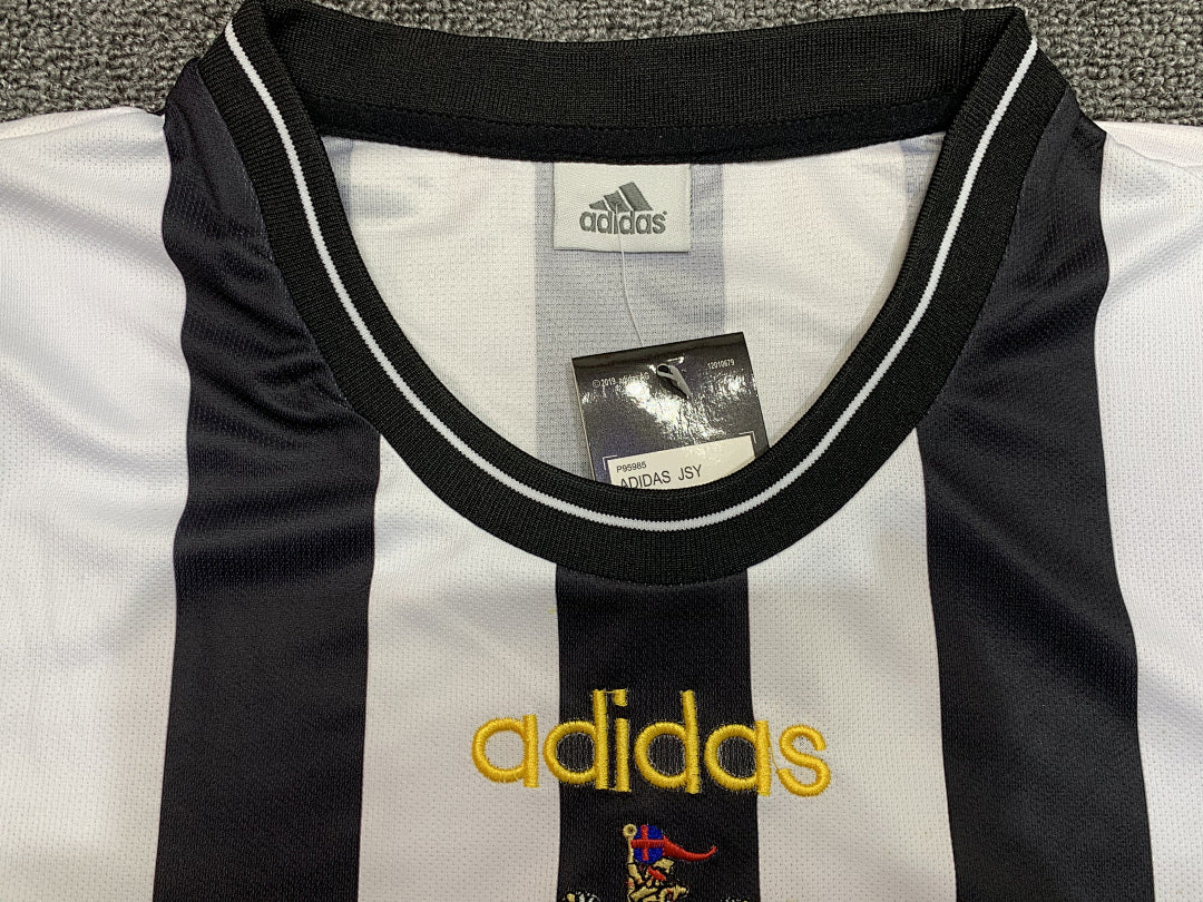 Newcastle United 97/99 Home Football Shirt