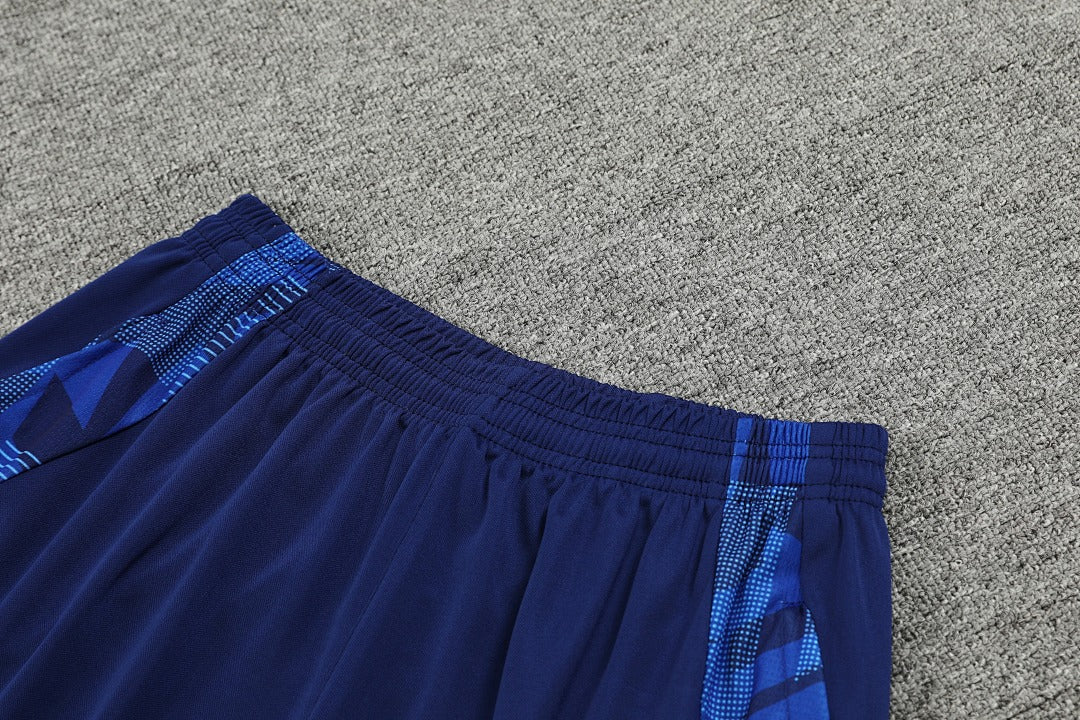Italy 24/25 Football Shirt
