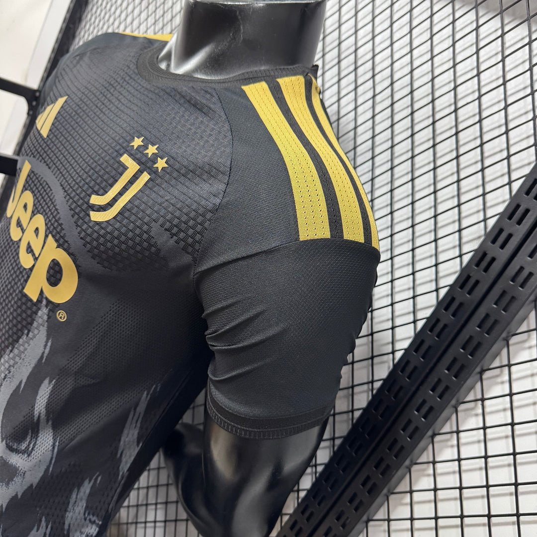 Juventus 26/27 Third Football Shirt