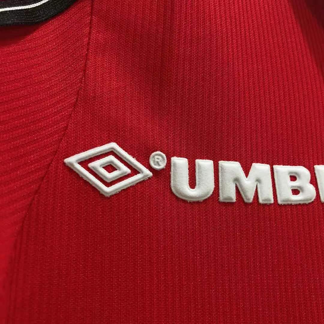 Manchester United 98/99 Home Football Shirt