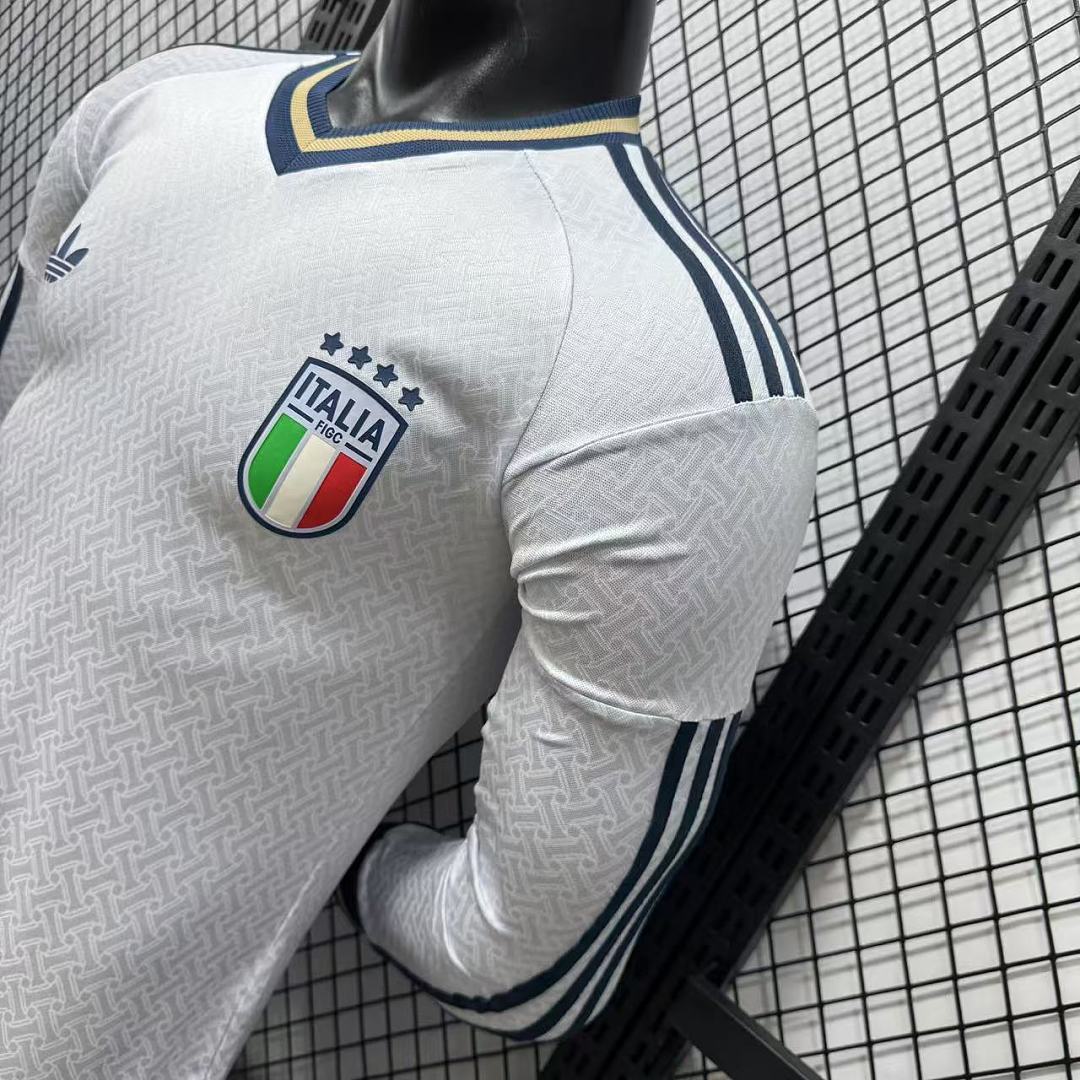 Italy 2026 Away Long Sleeve Football Shirt