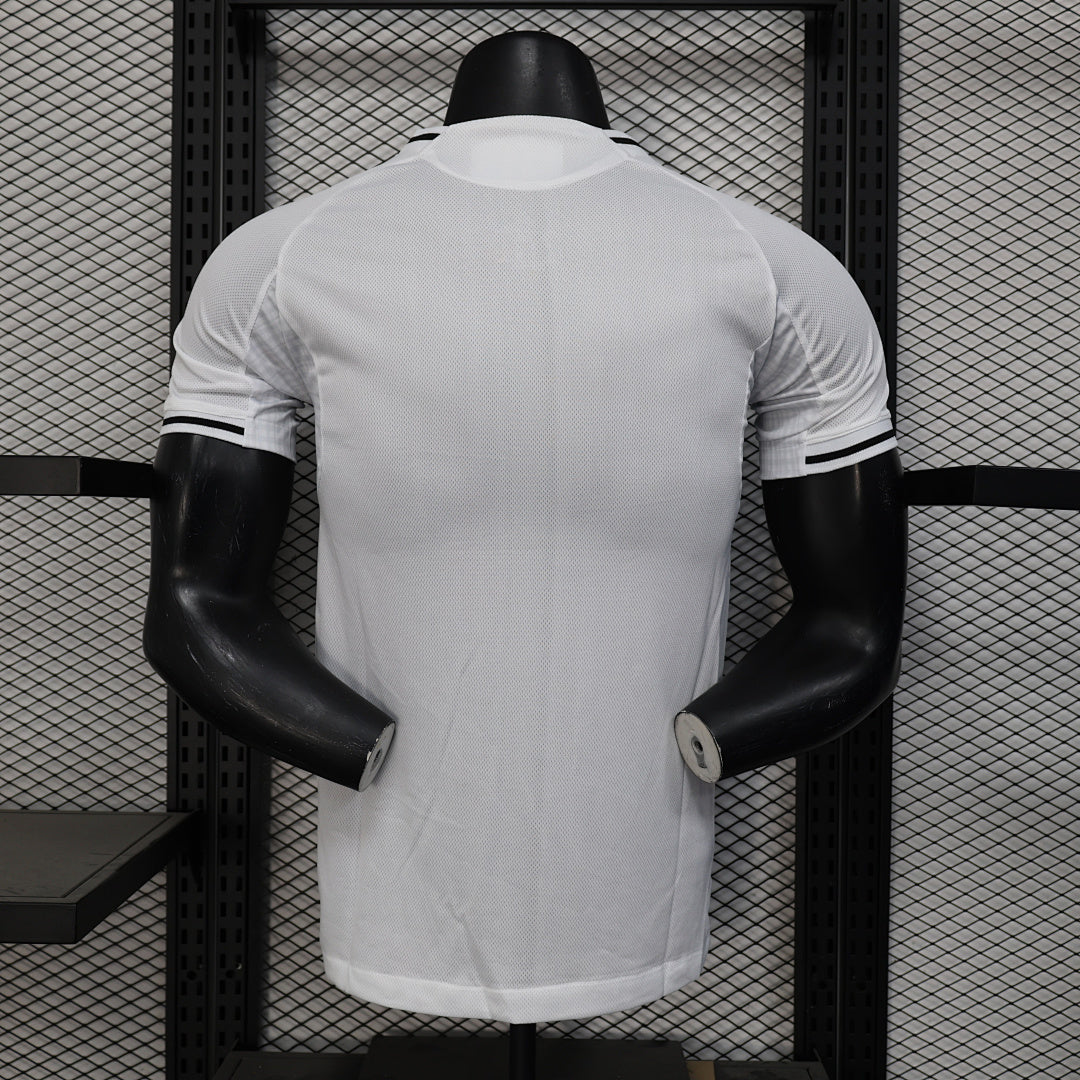 Newcastle United 25/26 Home Football Shirt
