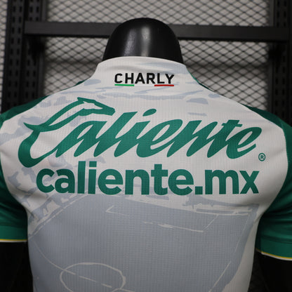 León 26/27 Away White Football Shirt