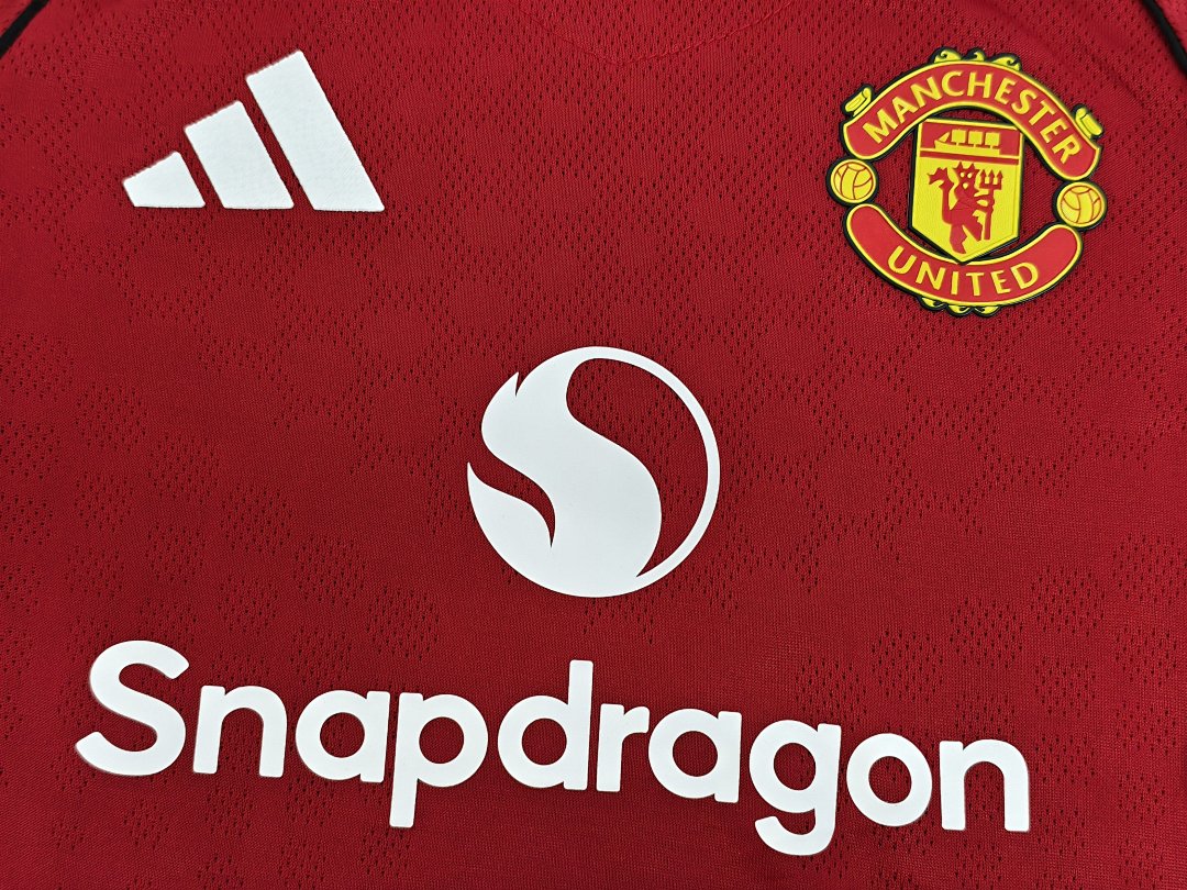 Kids Manchester United 25/26 Home Suit