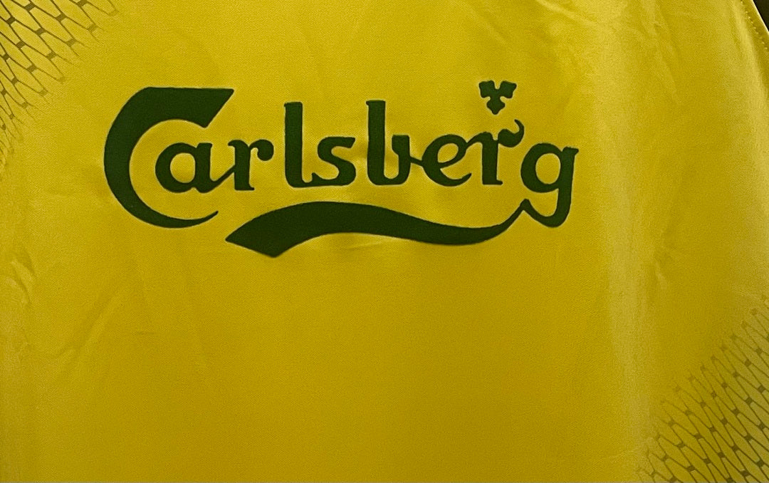 Liverpool 04/05 Away Football Shirt