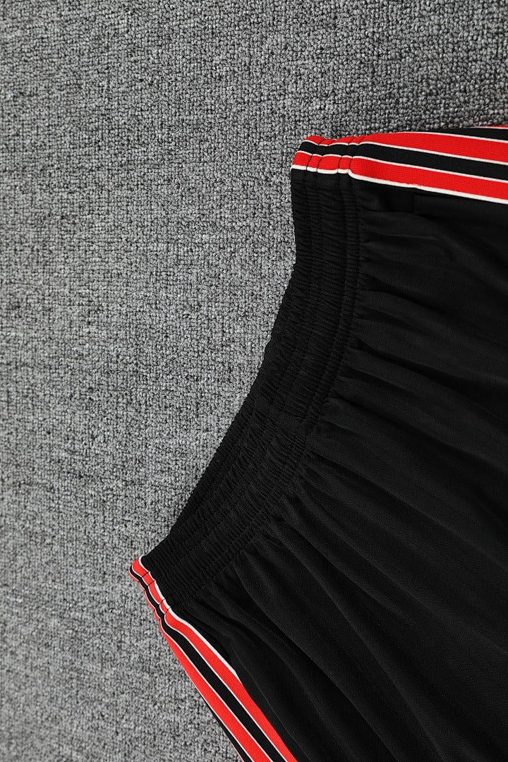 Retro Manchester United 25/26 Training Shirt