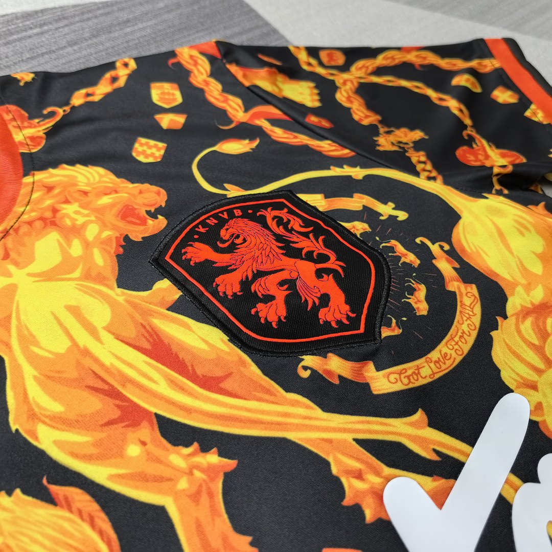 Netherlands 26/27 Training Shirt