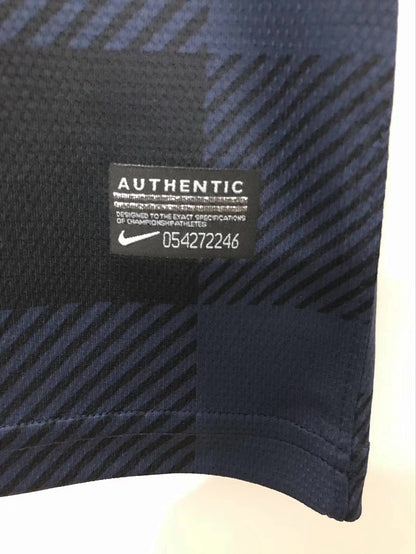 Manchester United 13/14 Black Football Shirt