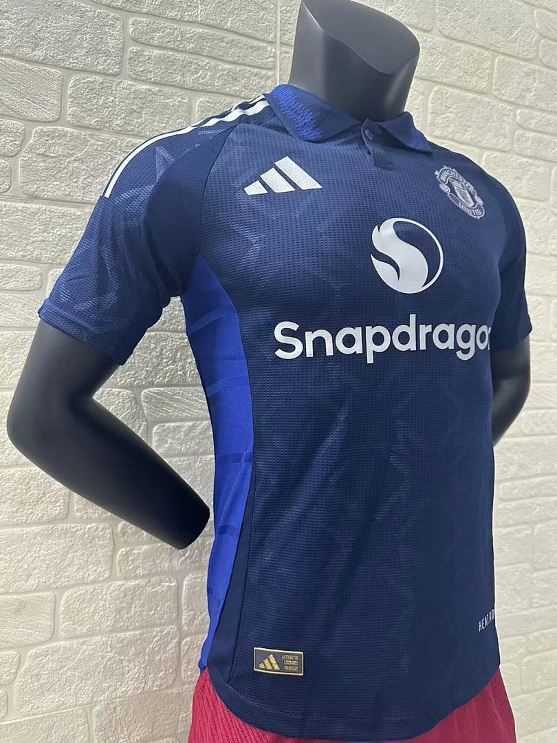 Manchester United 24/25 Away Football Shirt