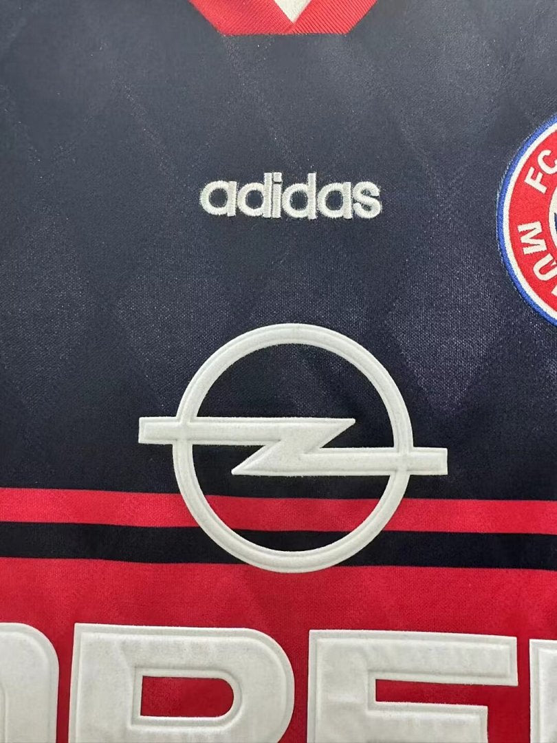 Bayern Munich 97/99 Home Football Shirt