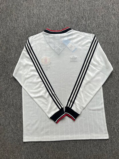 Manchester United 82/83 Third Long Sleeve Football Shirt
