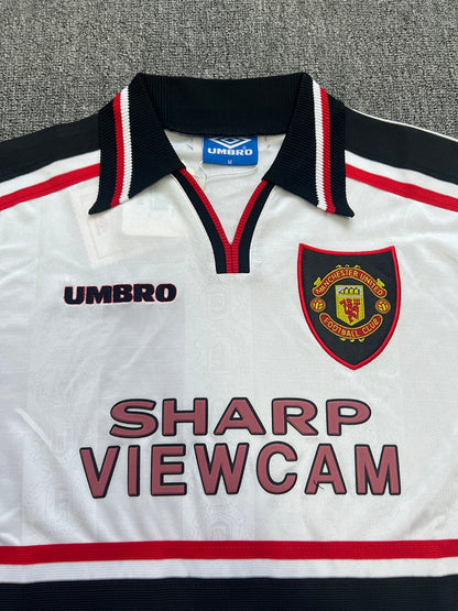 Manchester United 98/99 Away Football Shirt