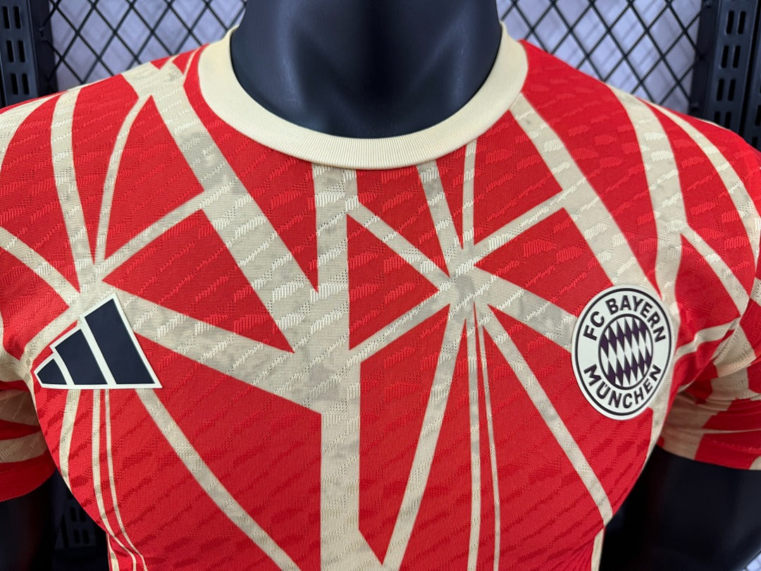 Bayern Munich 24/25 Goalkeeper Football Shirt