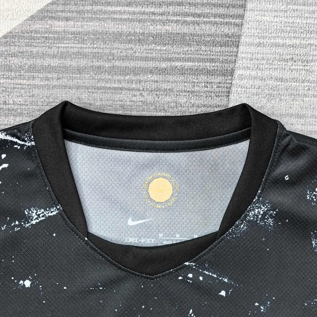 Canada 26/27 Away Football Shirt