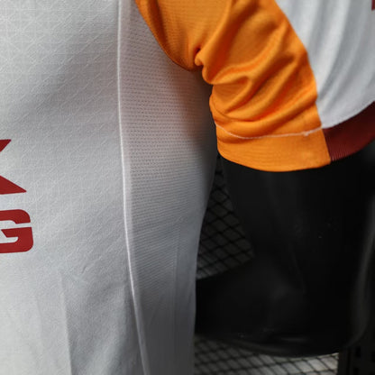 Galatasaray 25/26 Away Football Shirt