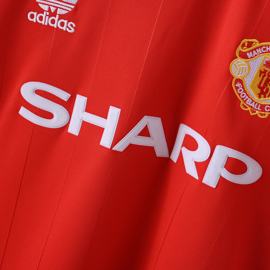 Manchester United 83/84 Home Football Shirt