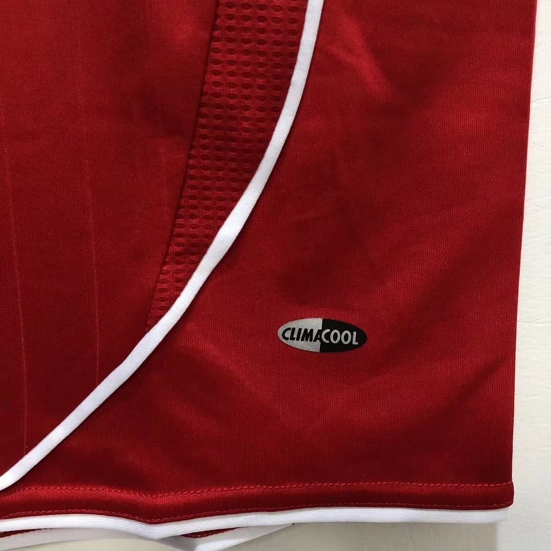 Liverpool 06/08 Home Football Shirt