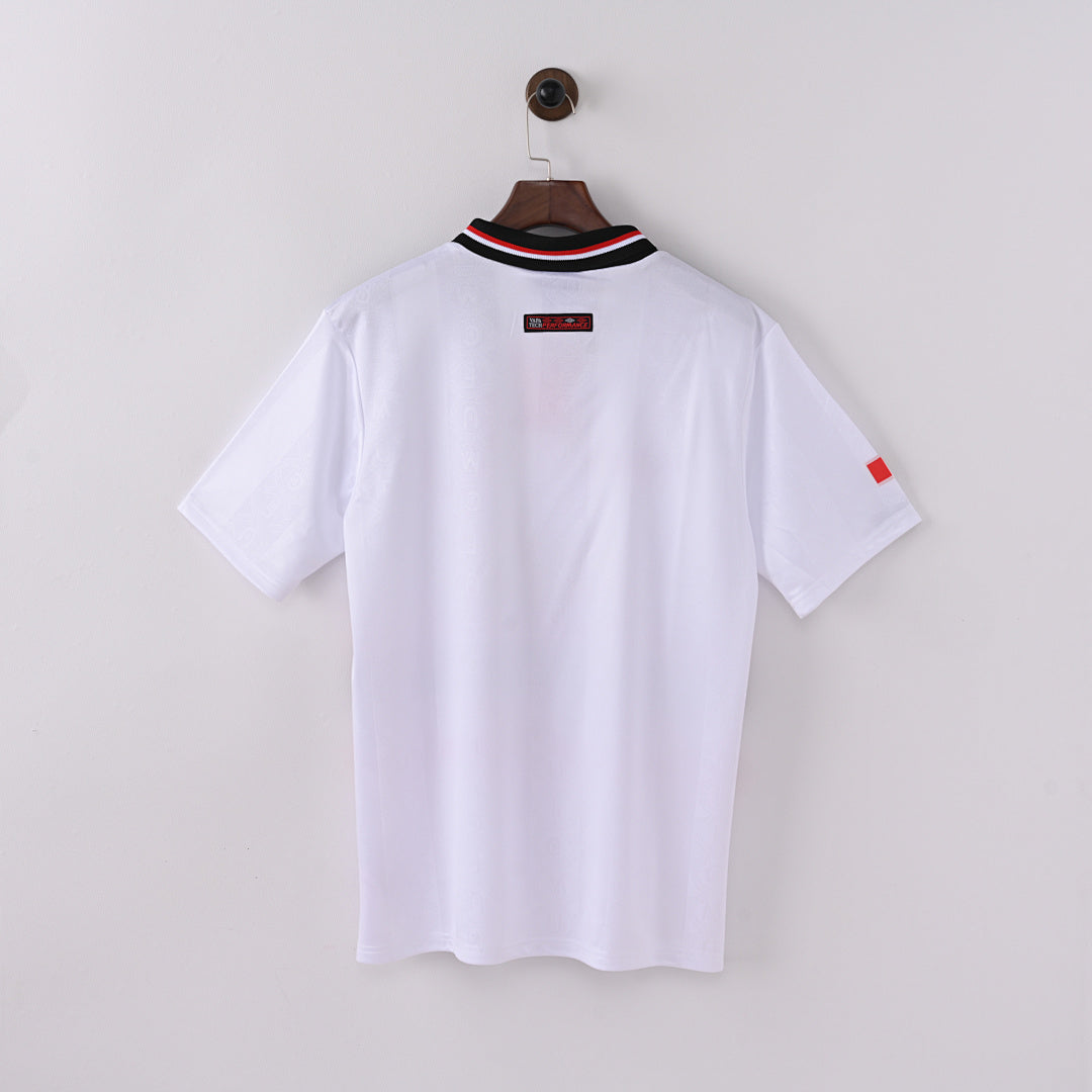 Manchester United 98/99 Away Football Shirt