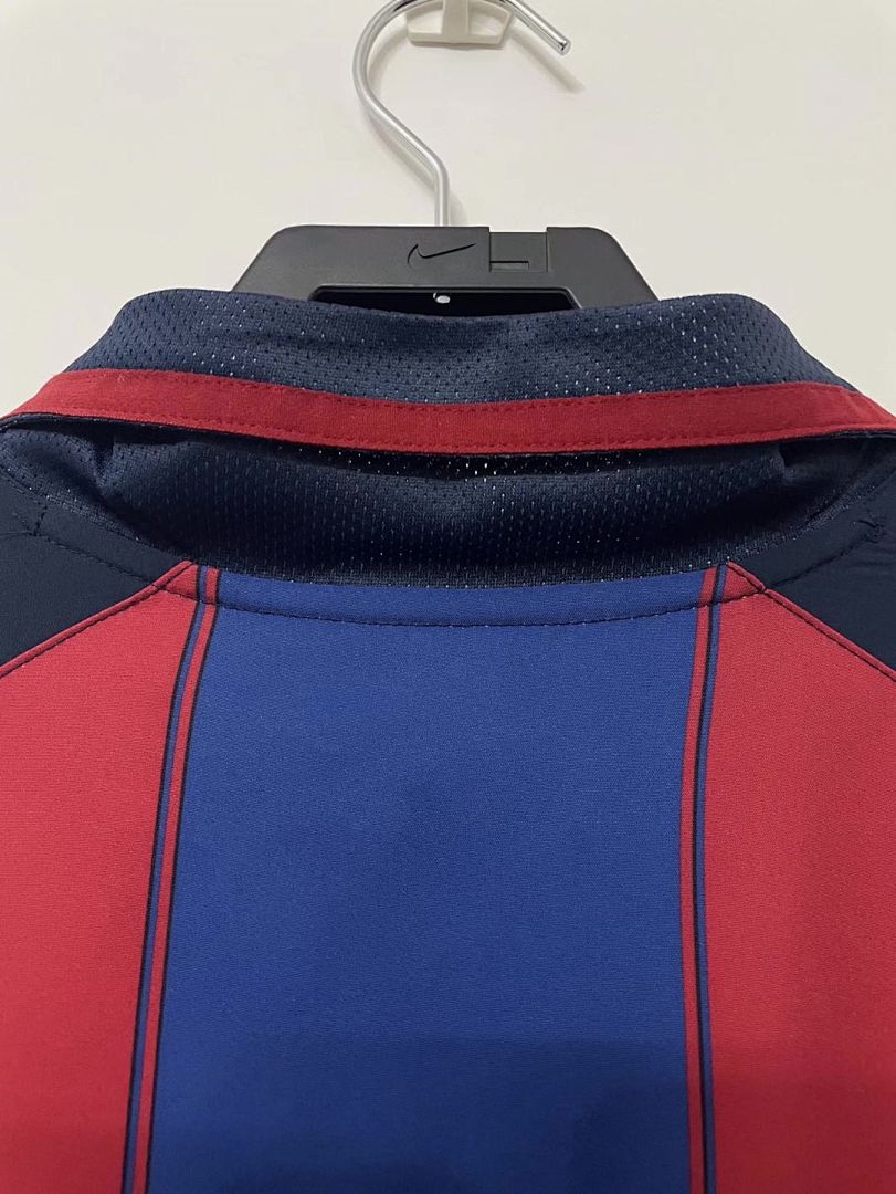 Barcelona 03/04 Home Football Shirt