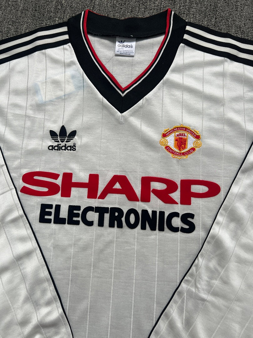 Manchester United 82/83 Third Long Sleeve Football Shirt